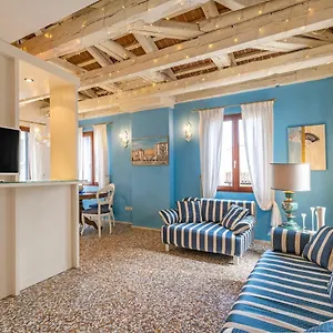 Friari Suite-luxury Apt. Close To Rialto Bridge , Venice Italy